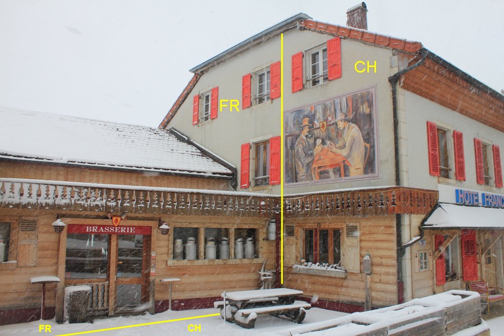 فندق بين فرنسا وسويسرا 1