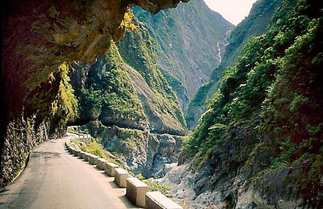 Taroko Gorge Road, Taiwan 2