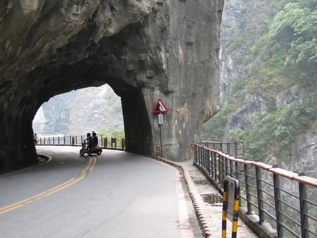 Taroko Gorge Road, Taiwan 3