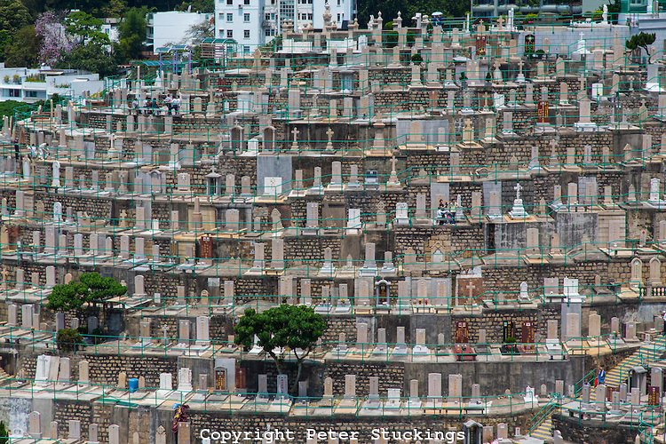 pokfulam cemetery 3
