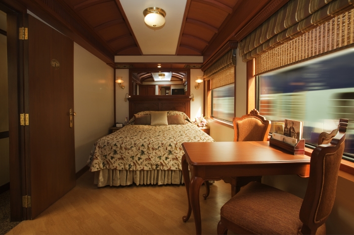 maharajas express train 12