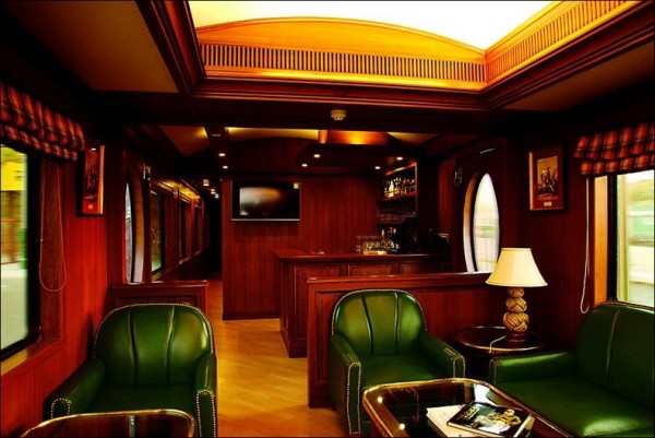maharajas express train 17