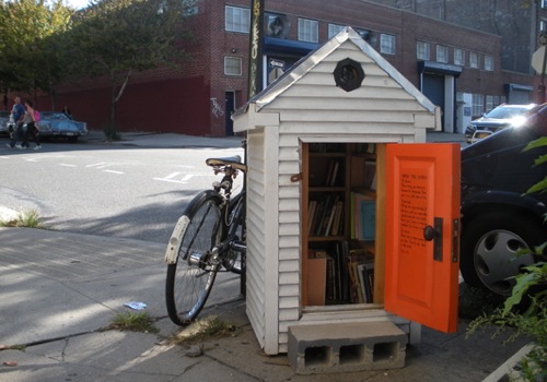 strange Libraries 18