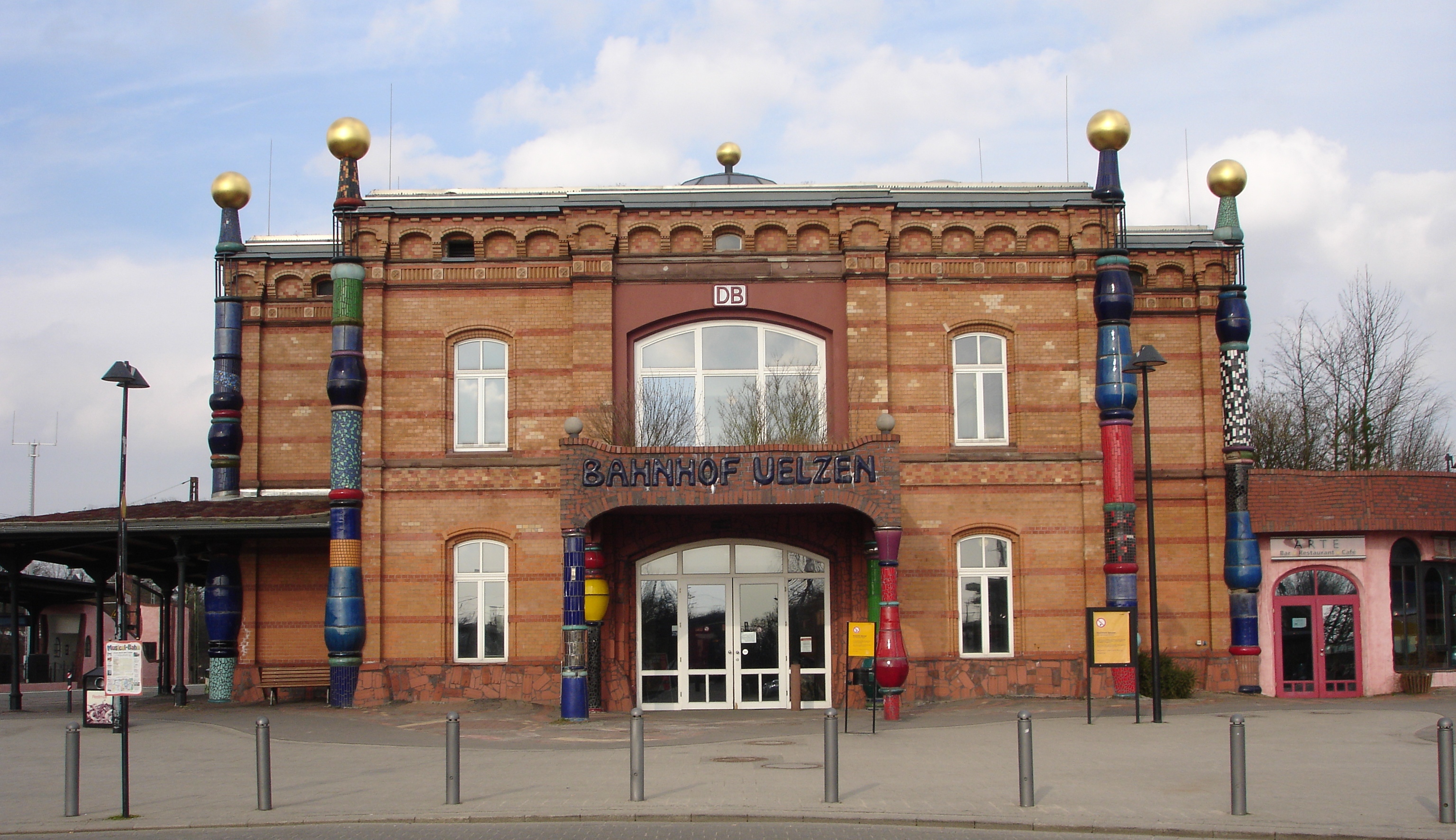 Germany - Hundertwasser-Bahnhof Uelzen 1
