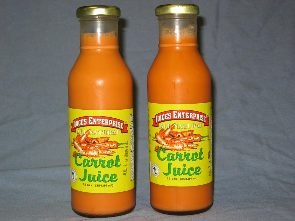 عصير الجزر في زجاجات