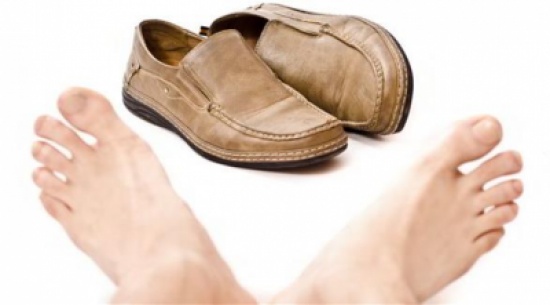 كيف تتخلص من رائحة القدمين كيف تتخلص من رائحة القدمين