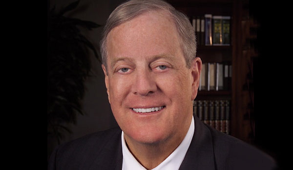 7- دافيد كوخ